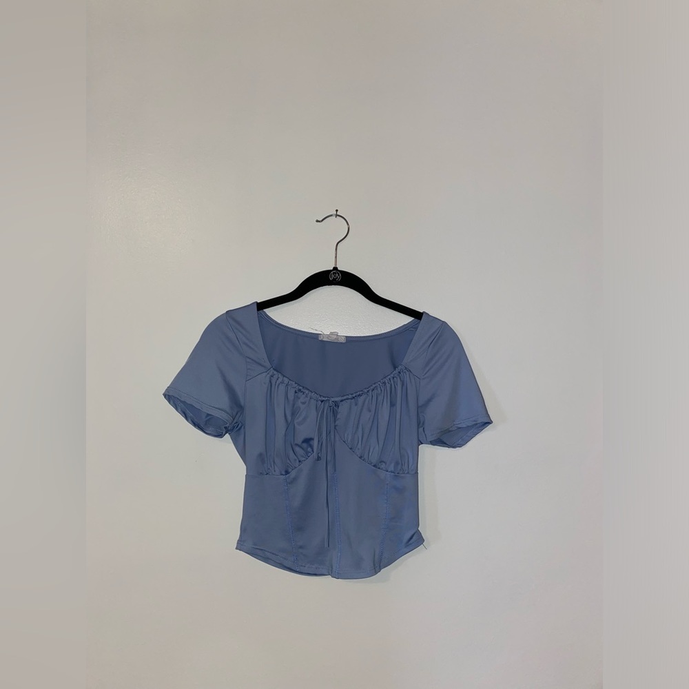 Short sleeve top